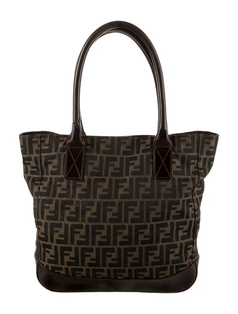 fendi tote zucca